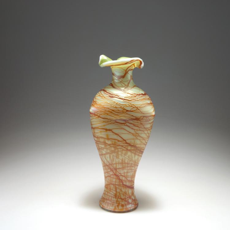 Bild 1 zu Objekt, Vase, 1900-10 , Elisabeth Glasfabrik, Kosten bei Teplitz; Pallme-K&ouml;nig, Gebr.; Habel, Wilhelm, 117C 132