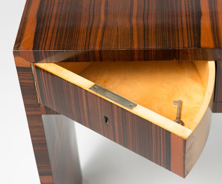 Bild 2 zu Objekt, Konsoltisch mit Spiegel, 1930er Jahre, Cesare Scoccimarro, Italien, 116A 199