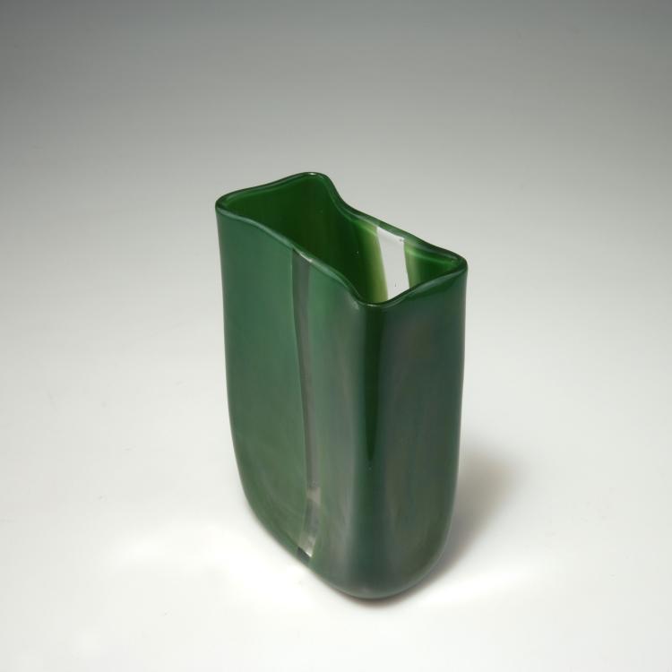 Bild 1 zu Objekt, 'Scolpito' vase, 1968, Toni Zuccheri, Venini & C., Murano, 116B 149