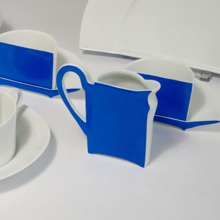 Bild 1 zu Objekt, 'Demie' coffee set, 1990, Armand Fernandez (Arman), Limoges, 116C 150