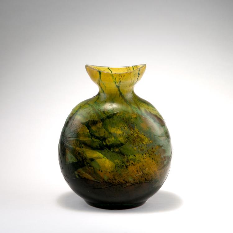 Bild 1 zu Objekt, 'Helleborus foetidus' vase, 1904-06, Gall&eacute;, Emile, Nancy, 117A 151