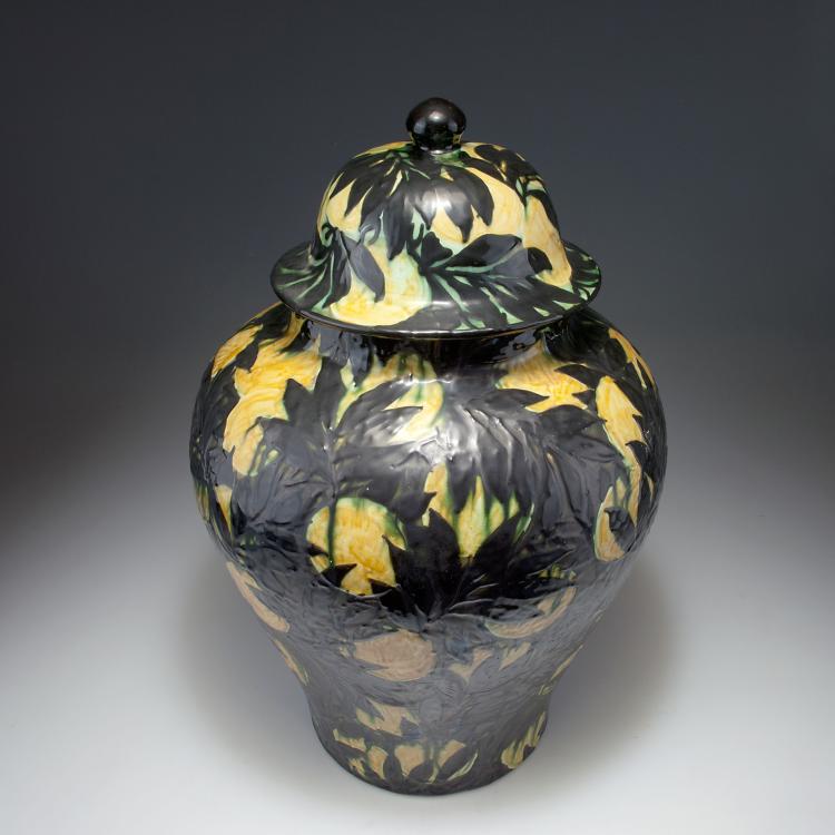Bild 1 zu Objekt, Tall 'Lemon' vase with cover, 1921, Max Laeuger, Karlsruhe, Majolikamanufaktur, 117A 483
