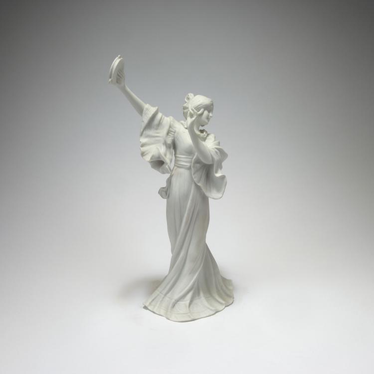 Bild 1 zu Objekt, Girl with tambourine, c1900, Agathon L&eacute;onard, Heubach, Lichte, 117A 479