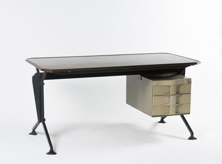 Bild 1 zu Objekt, Schreibtisch 'Arco', 1963, Studio B.B.P.R., Olivetti, Ivrea, 116A 136