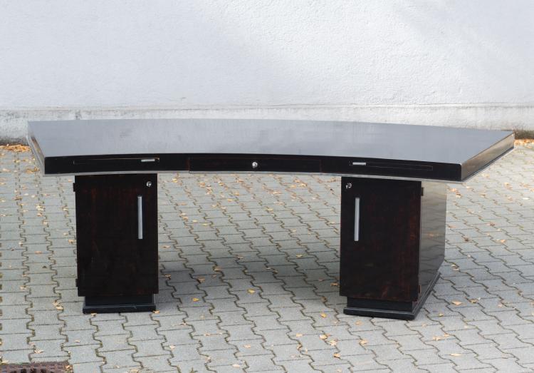 Bild 1 zu Objekt, Schreibtisch, um 1940, Jacques Adnet, Frankreich, 117A 738