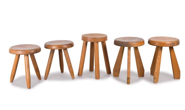 Hauptbild zu Objekt, Zwei Hocker, 1938, Charlotte Perriand, Blanchon, Georges, Paris; Sentou, Paris; Steph Simon, Paris, 116C 34