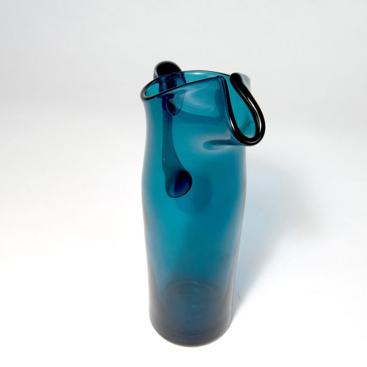 Bild 1 zu Objekt, 'Jagdhaus' pitcher, 1955/57, Wilhelm Braun-Feldweg, Hirschberg, Kristallglaswerk, 116C 134