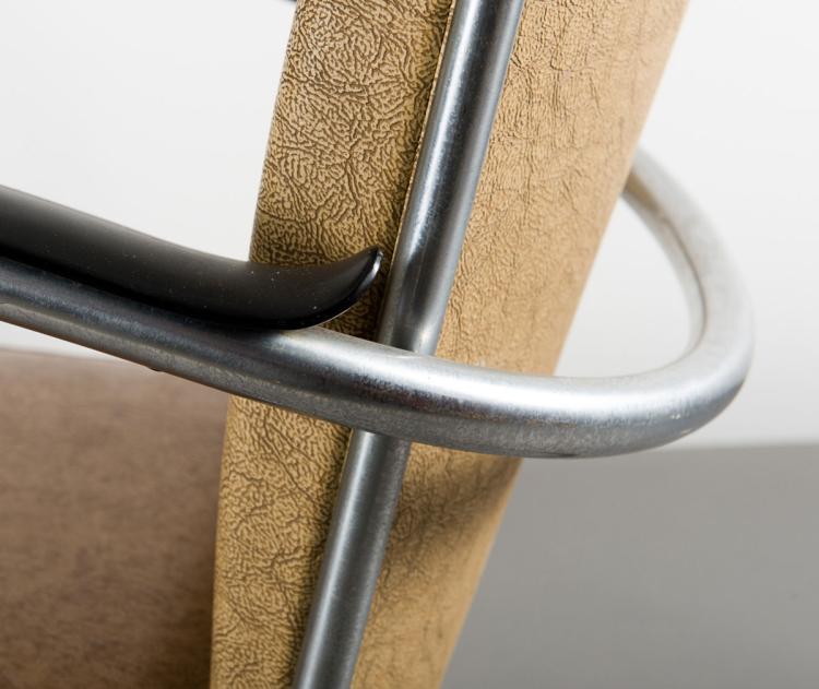 Bild 1 zu Objekt, Zwei Armlehnsessel 'Nr. 412', 1934 , Willem Hendrik Gispen, Gispen & Co.,  Rotterdam, 116C 30