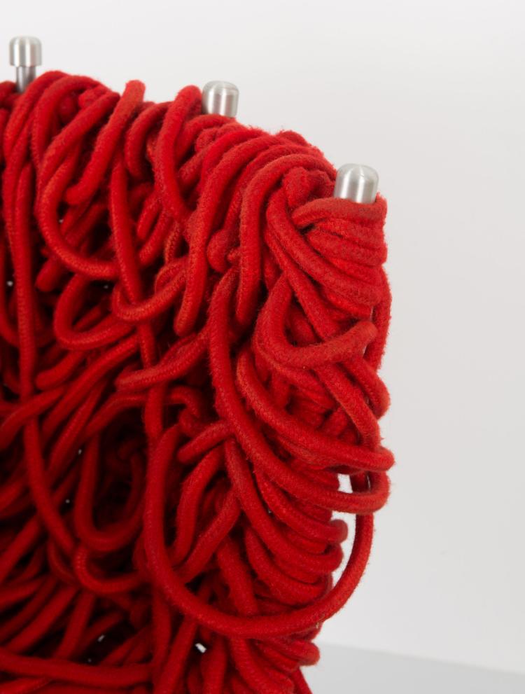 Bild 3 zu Objekt, 'Vermelha Chair', 1993, Edra, Mailand, 118A 213