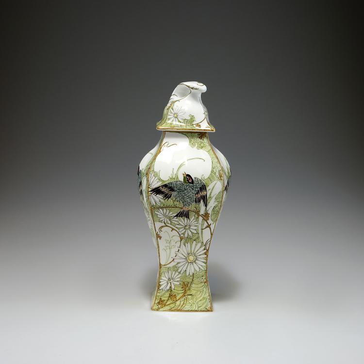 Bild 1 zu Objekt, Tall vase with marguerites, 1899, Samuel Schellink, Rozenburg, Den Haag, 117A 353