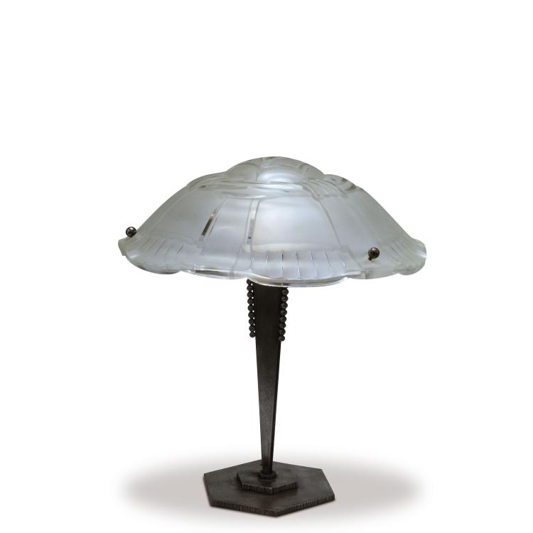 Hauptbild zu Objekt, Table light, 1930s, Sabino, Marius-Ernest, Paris, 117A 233