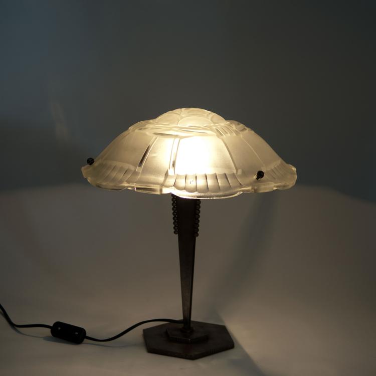 Bild 1 zu Objekt, Table light, 1930s, Sabino, Marius-Ernest, Paris, 117A 233