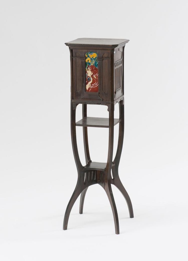 Bild 1 zu Objekt, Small cabinet, c1900, Carl Sigmund Luber, Schwarz, J. von, N&uuml;rnberg, 117A 517