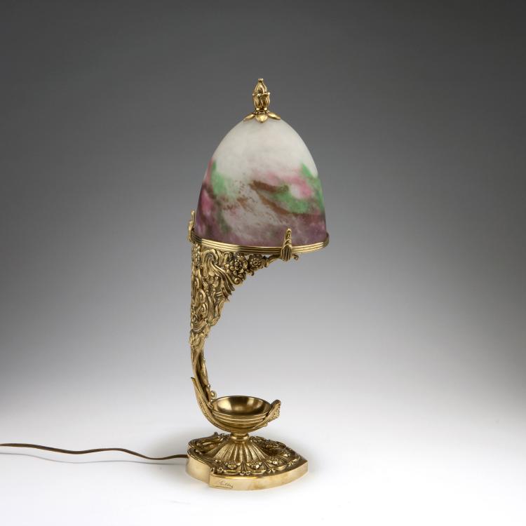 Bild 1 zu Objekt, Table lamp with br&ucirc;le parfum, c1920, Muller Fr&egrave;res, Luneville; Gilles, P., 117A 221