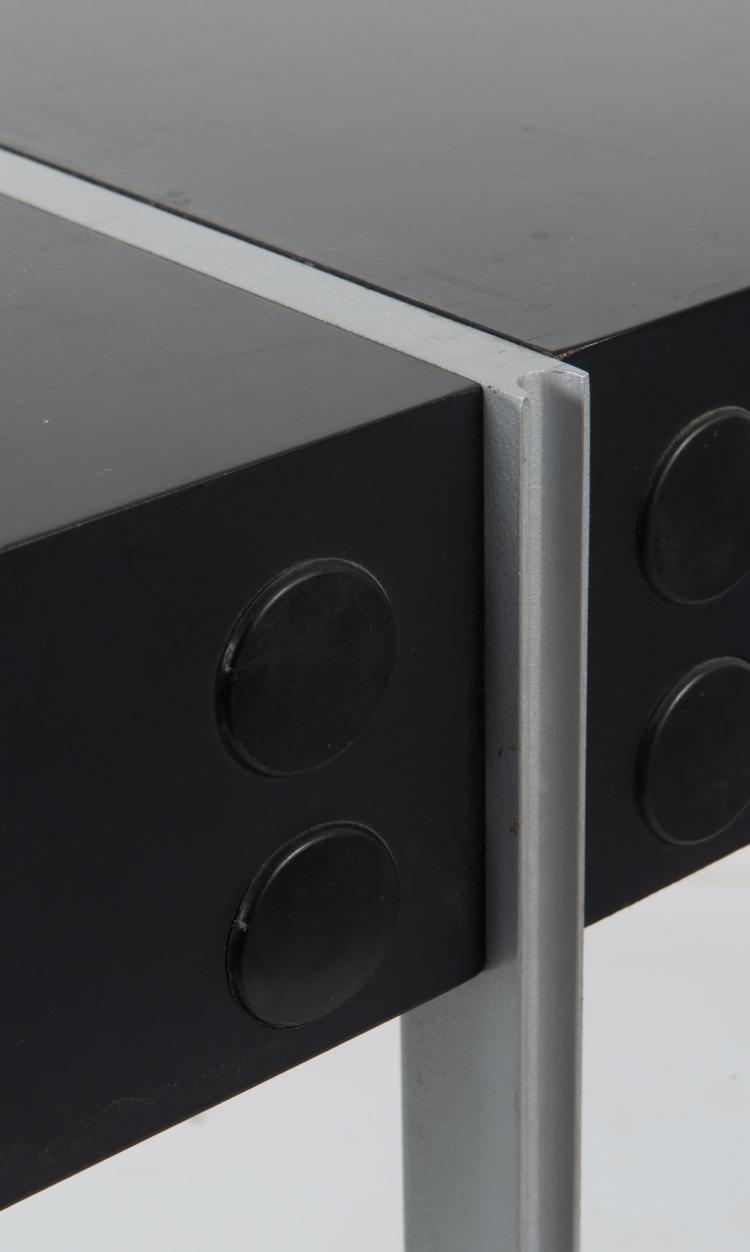 Bild 1 zu Objekt, Hifi-Untergestell 'Kangaroo', 1967, Dieter Rams, Braun AG, Frankfurt am Main, 118A 94