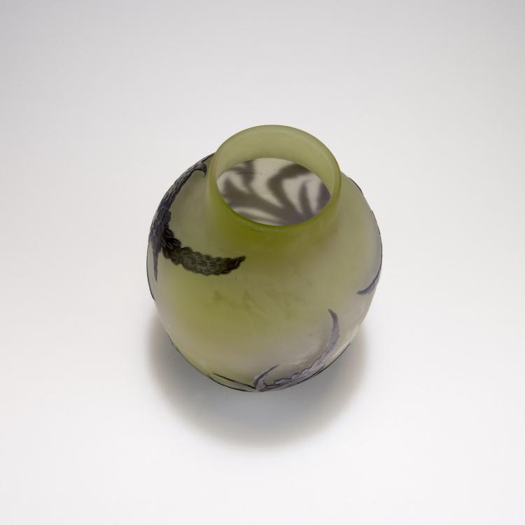Bild 1 zu Objekt, Vase 'Buddleia', 1906-14, Gall&eacute;, Emile, Nancy, 117A 174