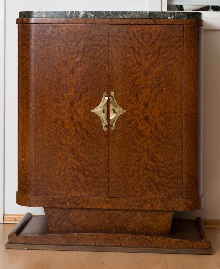 Bild 4 zu Objekt, Liquor cabinet, c1930, Mercier Fr&egrave;res, Paris, 117A 746