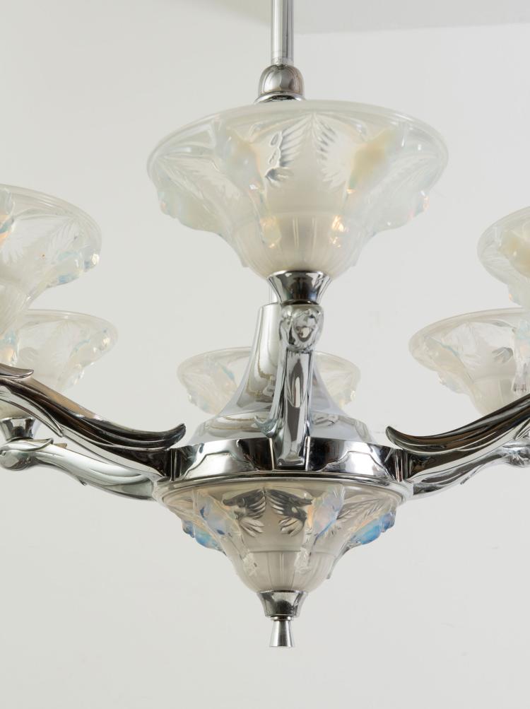 Bild 1 zu Objekt, 'Birds' ceiling light, c1930, Ezan; Verreries d'Ezanville, 120 690