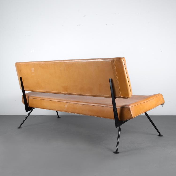 Bild 3 zu Objekt, Sofa and two easy chairs, 1960s, Velca, Legnano, 119C 170