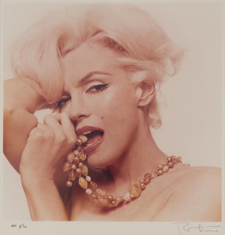 Hauptbild zu Objekt, 'Marilyn Monroe, Biting Necklace' (aus: 'The Last Sitting'), 1962, Bert Stern, 118B 209