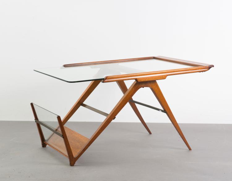 Bild 1 zu Objekt, Magazine table, c1955, Italien, 119C 148