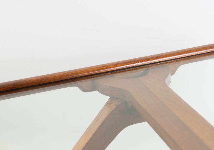 Bild 2 zu Objekt, Magazine table, c1955, Italien, 119C 148