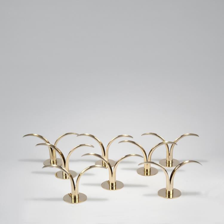 Bild 1 zu Objekt, Eight 'Lily' candlesticks, 1930s, Ivar Alenius-Bj&ouml;rk, Ystad Metall, Ystad, 119A 70
