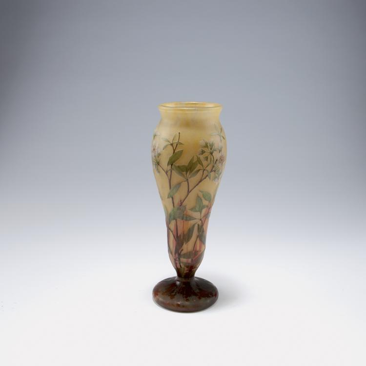 Hauptbild zu Objekt, 'Cerisier en fleurs' vase, c1905, Daum Fr&egrave;res, Nancy, 120 41