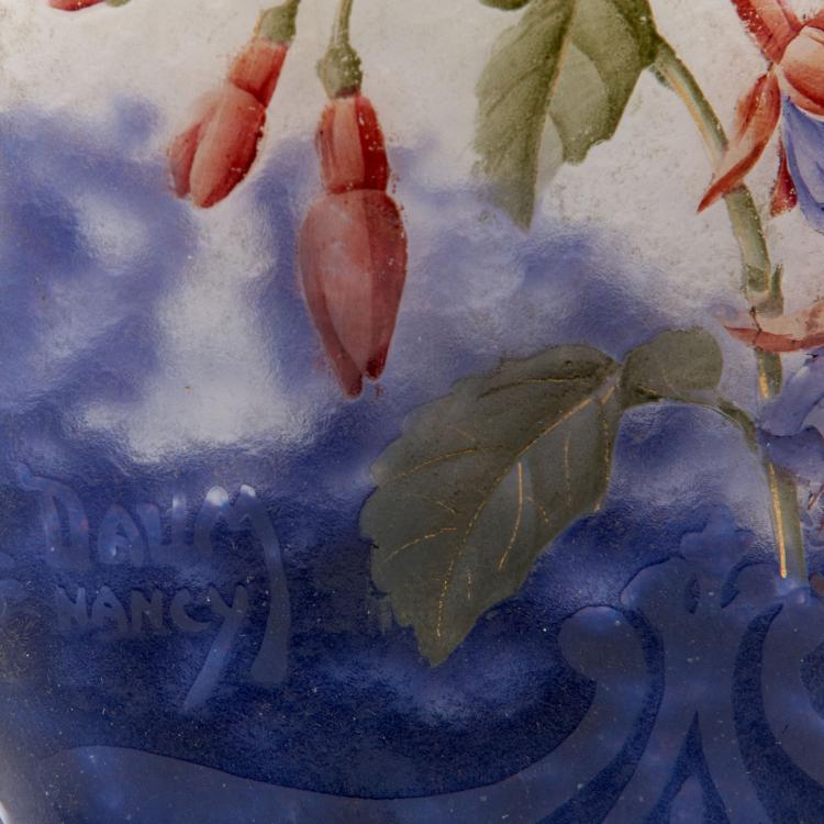 Bild 2 zu Objekt, 'Fuchsias' vase, 1905-10, Daum Fr&egrave;res, Nancy, 120 36