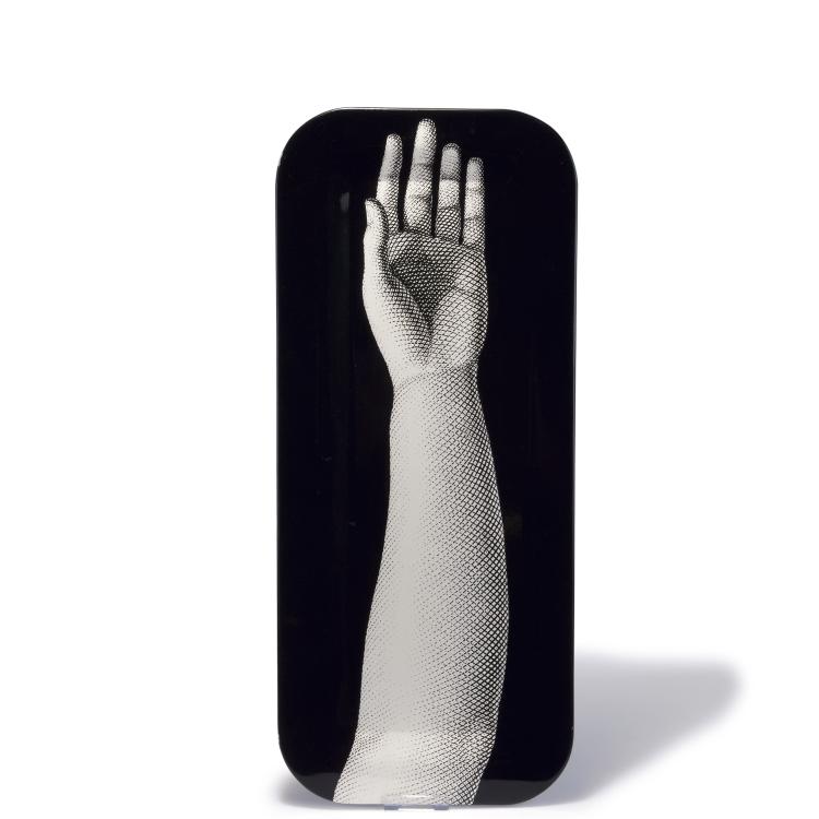 Hauptbild zu Objekt, 'Braccio' tray, 1950s, Piero Fornasetti, Fornasetti, Piero, Mailand, 119C 114