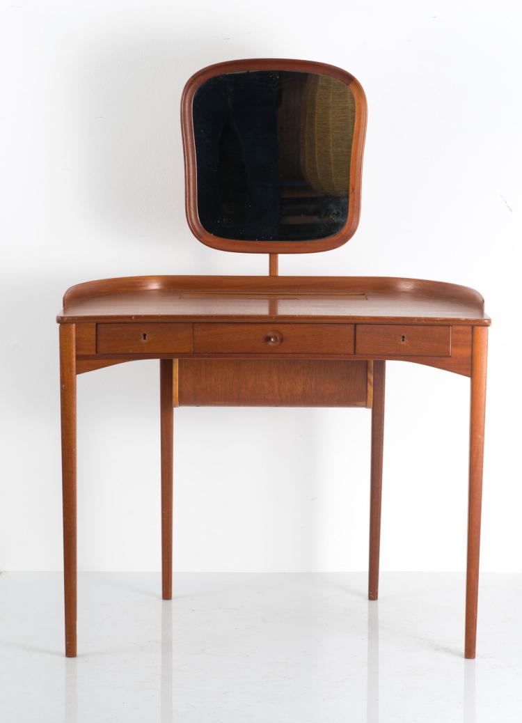 Bild 3 zu Objekt, 'Birgitta' dressing table, 1962, Carl Malmsten, Svenska M&ouml;belfabrikerna, Bodafors, 119A 43