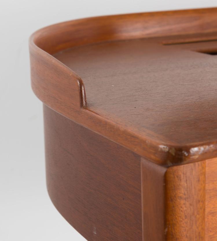 Bild 4 zu Objekt, 'Birgitta' dressing table, 1962, Carl Malmsten, Svenska M&ouml;belfabrikerna, Bodafors, 119A 43