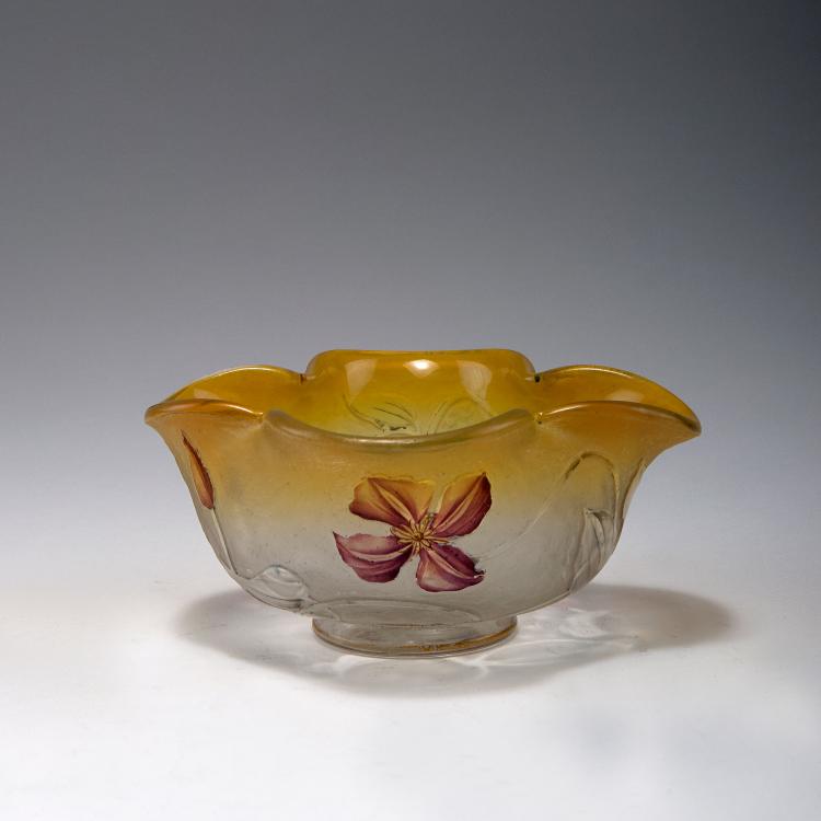 Bild 1 zu Objekt, 'Cl&eacute;matites' bowl, c1896, Daum Fr&egrave;res, Nancy, 120 17