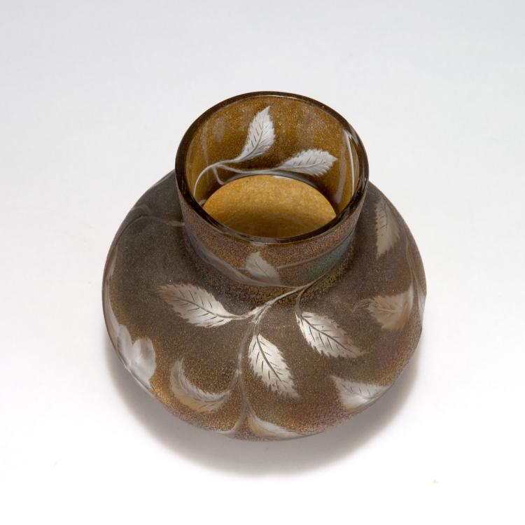 Bild 2 zu Objekt, 'Bignone grimpante' vase, c1900, Pantin, Verreries de, 120 327