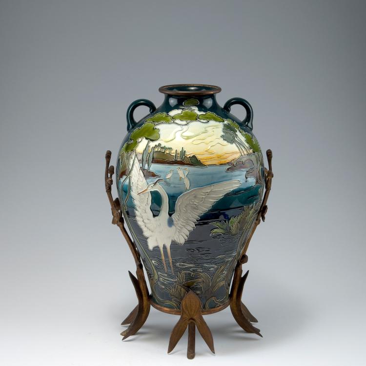 Bild 1 zu Objekt, Tall vase with handles, c1900, Dressler, Julius, Biela, 120 596