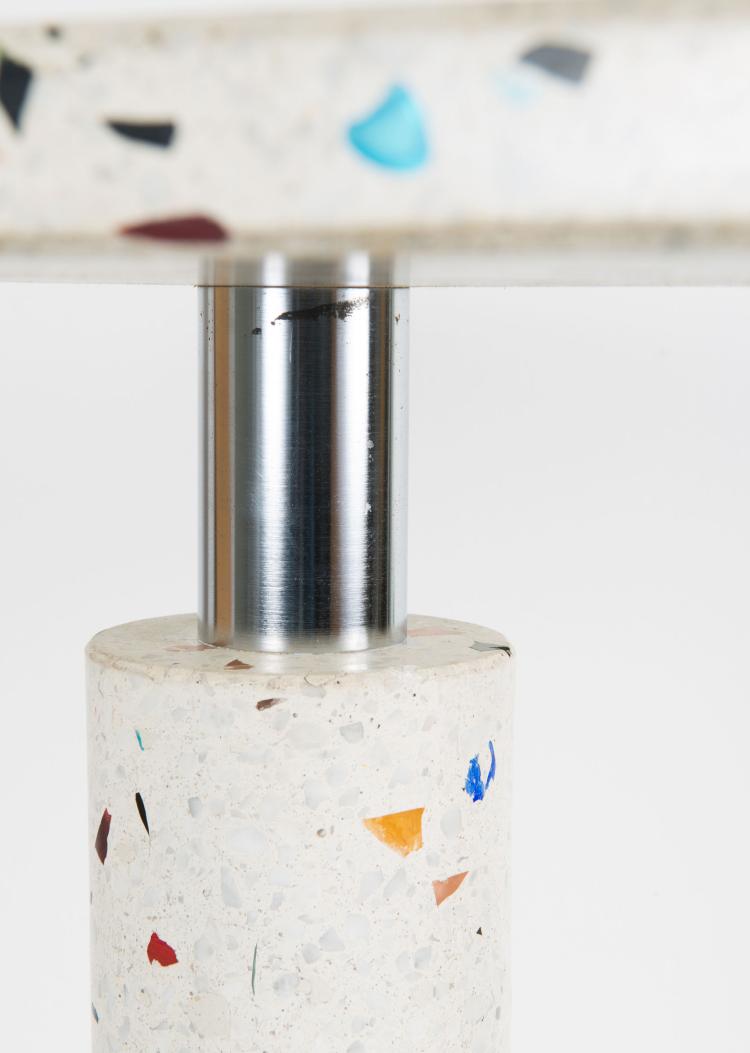 Bild 4 zu Objekt, 'Kyoto' table, 1983, Shiro Kuramata, Memphis, Mailand, 119C 339