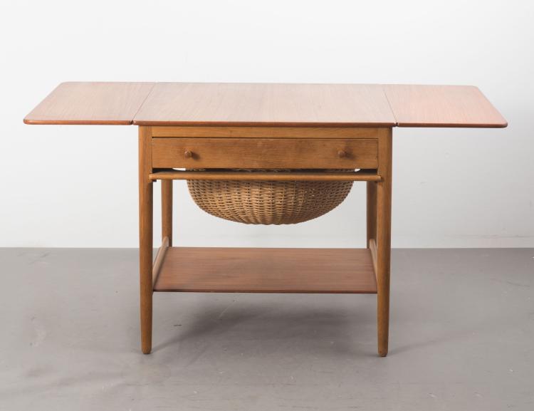 Bild 1 zu Objekt, 'AT33' sewing cabinet, 1949, Hans J. Wegner, Tuck, Andreas, Kopenhagen, 119A 142