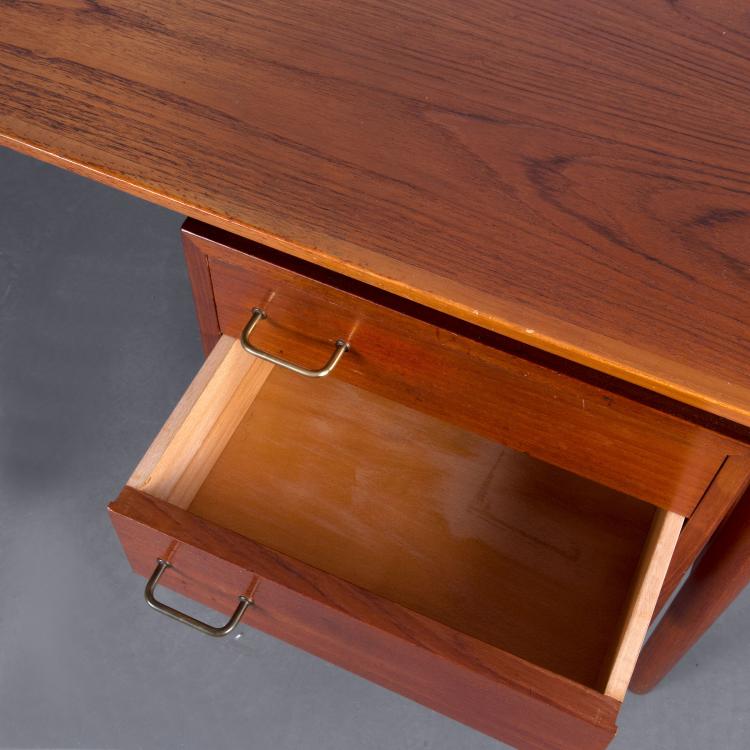 Bild 3 zu Objekt, Schreibtisch 'B085'', um 1955, Arne Vodder, Bovirke, Kopenhagen, 119A 177