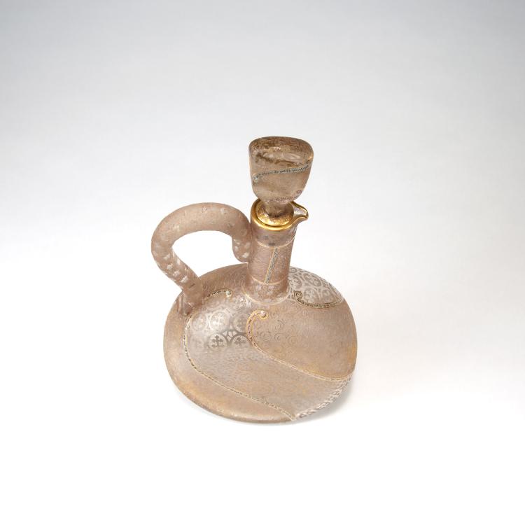 Bild 2 zu Objekt, Karaffe 'Aux Croix de Lorraine', 1891, Antonin Daum, Daum Fr&egrave;res, Nancy, 120 12