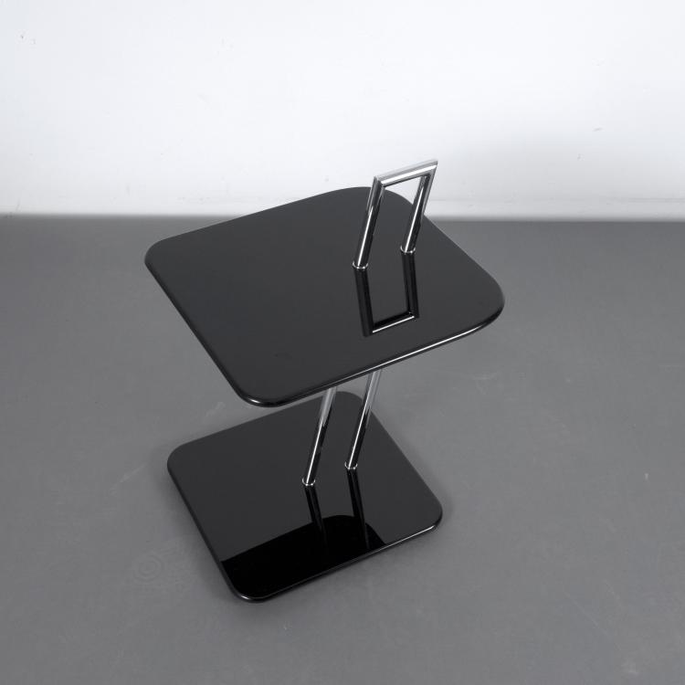Bild 1 zu Objekt, 'E-97' occasional table, c1925-30, Eileen Gray, Classicon, M&uuml;nchen, 119C 16