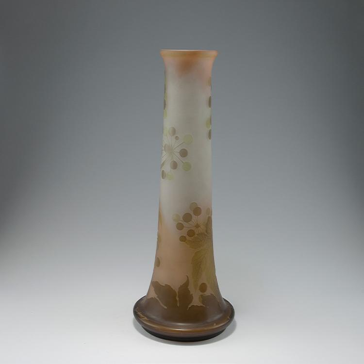 Bild 1 zu Objekt, 'Ombelles' vase, 1904-06, Gall&eacute;, Emile, Nancy, 120 185