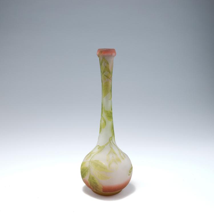 Bild 1 zu Objekt, 'Erable &agrave; feuilles de fr&ecirc;ne' vase, 1904-06, Gall&eacute;, Emile, Nancy, 120 186