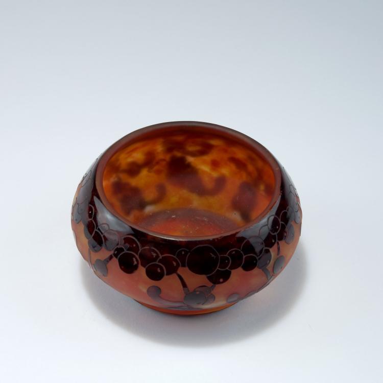 Bild 1 zu Objekt, 'Perli&egrave;res' bowl, 1924-27, Schneider, Epinay-sur-Seine, 120 337