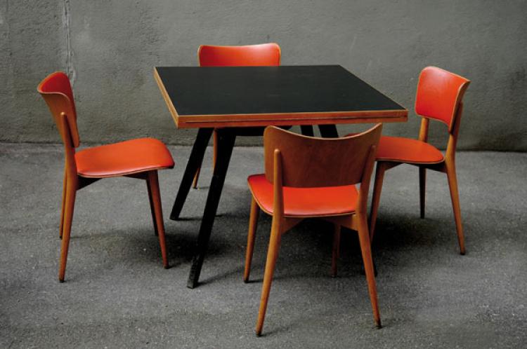Bild 3 zu Objekt, 'Rectangular/round table, 1949, Max Bill, Horgen-Glarus, Glarus; Wohnbedarf Z&uuml;rich / Basel., 119C 248