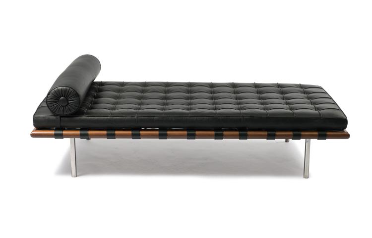 Hauptbild zu Objekt, 'Barcelona' daybed, 1930, Ludwig Mies van der Rohe, Knoll International, New York, 119C 29