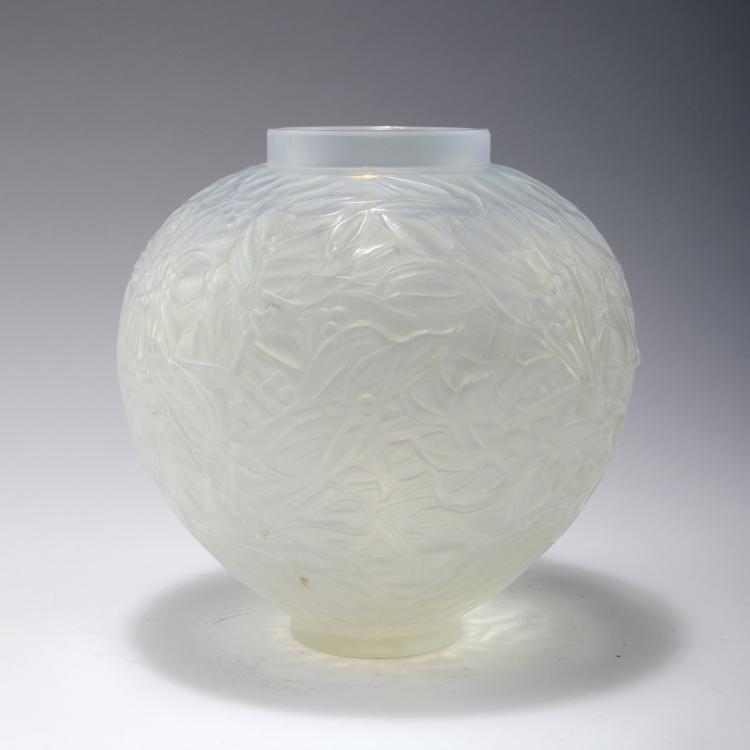 Hauptbild zu Objekt, 'Gui' vase, 1920, Lalique, Ren&eacute;, Wingen-sur-Moder, 120 277