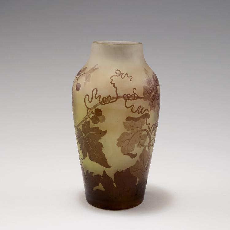 Hauptbild zu Objekt, 'Vigne vierge' vase, 1906-14, Gall&eacute;, Emile, Nancy, 120 206