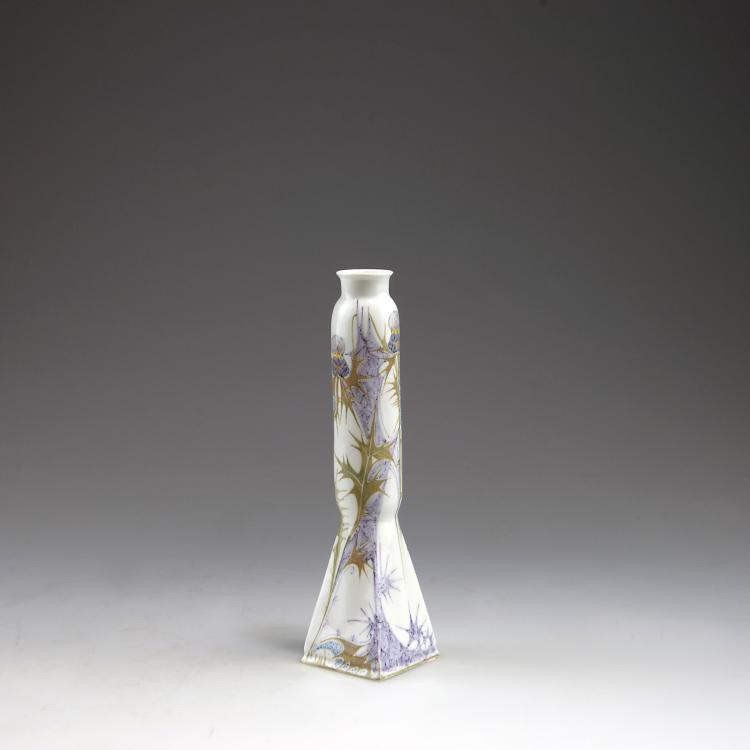 Bild 1 zu Objekt, 'Thistles' vase, 1909/10, Jacobus Willem van Rossum, Rozenburg, Den Haag, 120 645