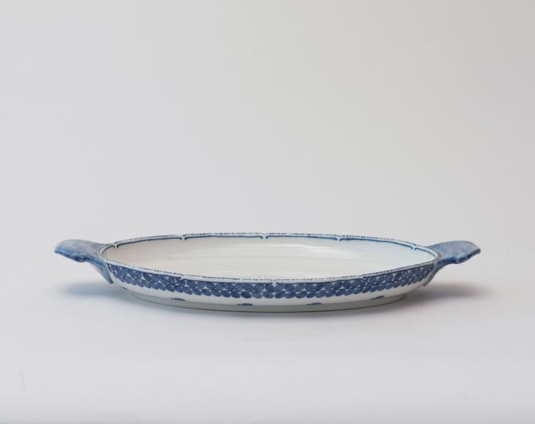Hauptbild zu Objekt, Small platter, 1903-05, Richard Riemerschmid, Meissen, StPM, 120 534