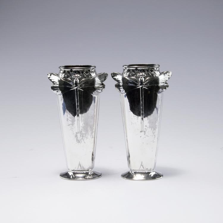 Hauptbild zu Objekt, Pair of 'Dragonfly' vases, c1900, Christofle, Paris, 120 675